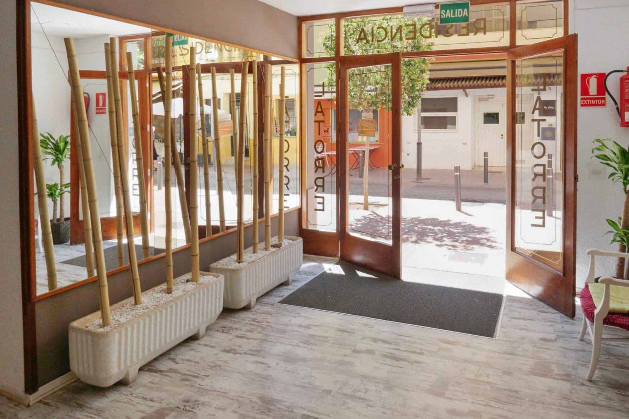 Hostal La Torre Benicàssim Exterior foto