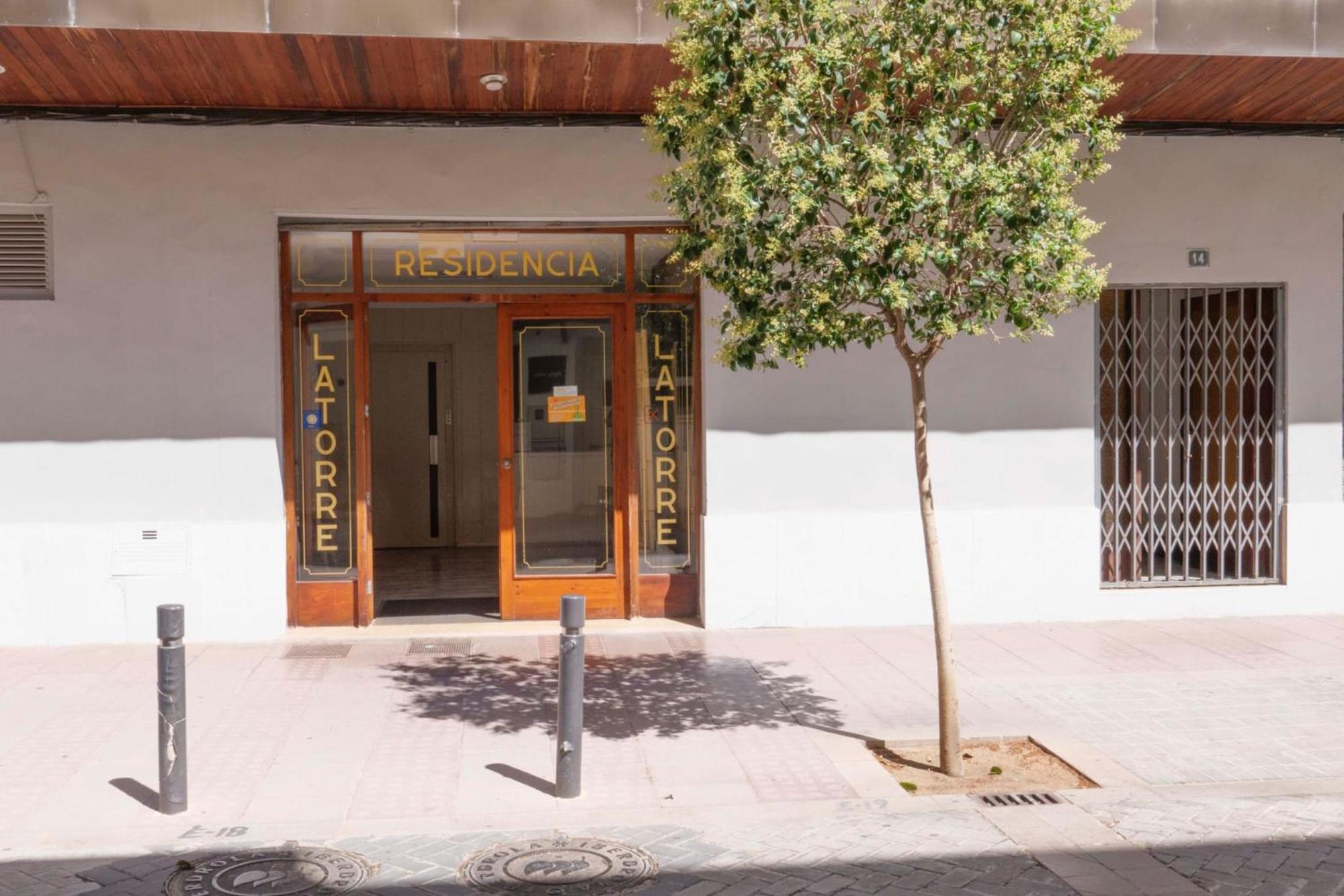 Hostal La Torre Benicàssim Exterior foto